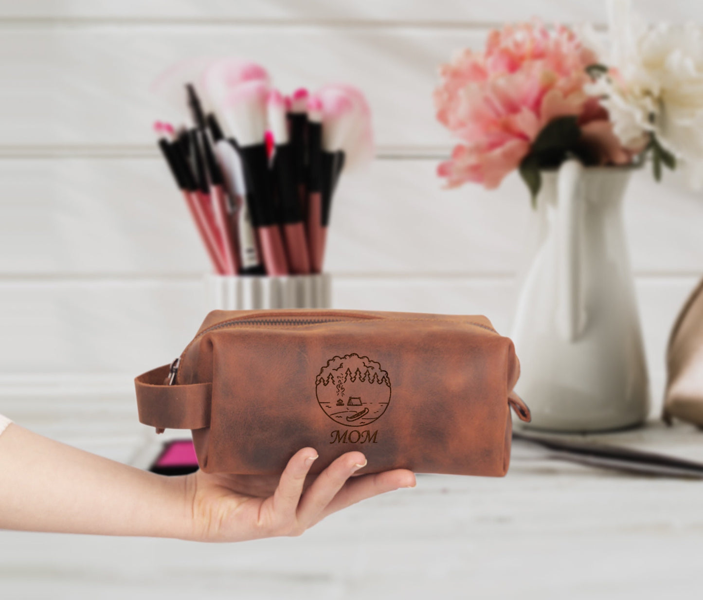 Personalized Make Up Bag, Cosmetic Bag Pouch, Genuine Leather Toiletry Bag, LHG009