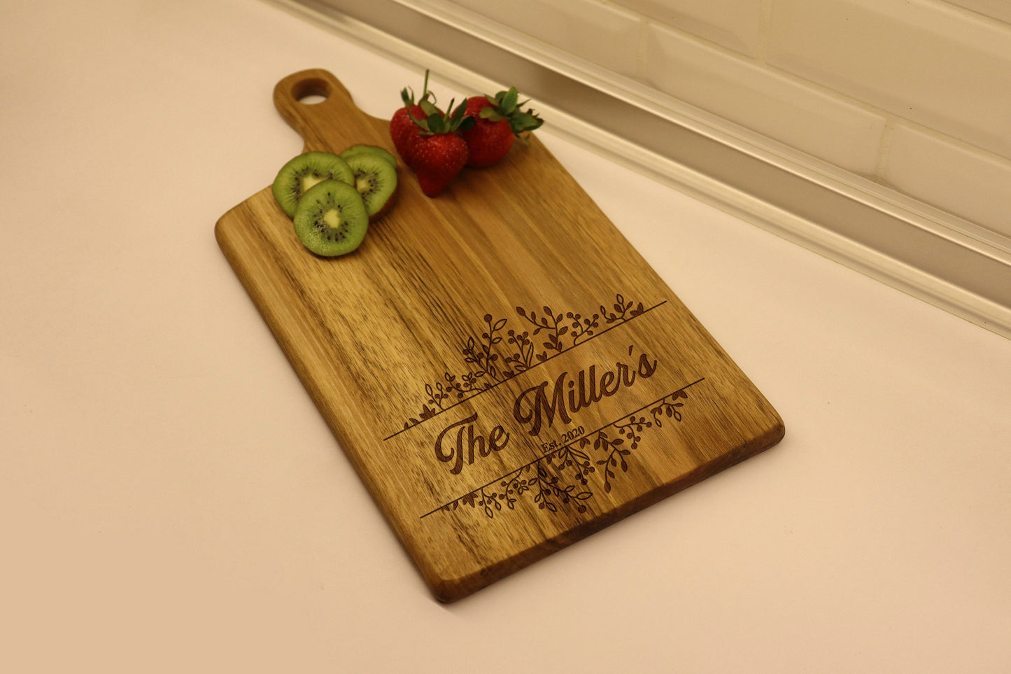 Charcuterie Board, Round Charcuterie Board with Handle, Decorative Bread Board, Round Bread Board, Farmhouse Decor, Cheese Board