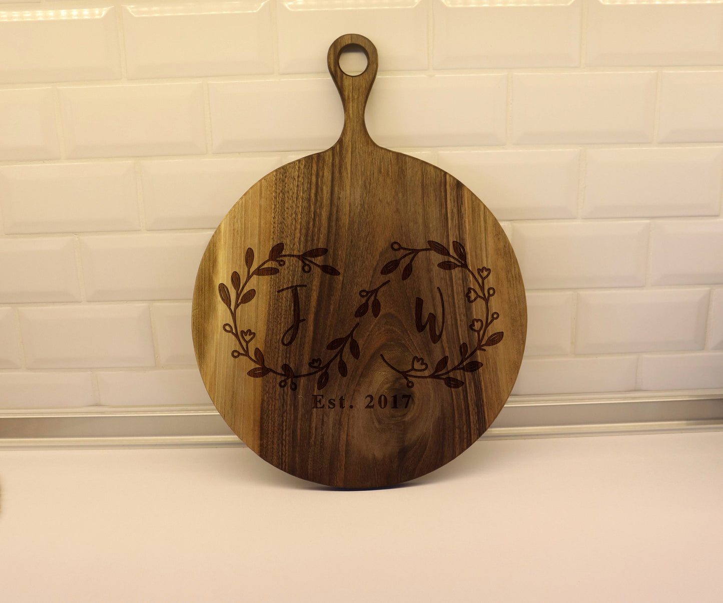 Charcuterie Board, Round Charcuterie Board with Handle, Decorative Bread Board, Round Bread Board, Farmhouse Decor, Cheese Board